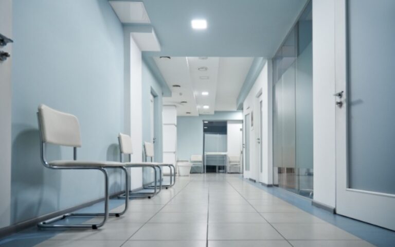 Médecins libéraux : quels changements sur les cotisations en 2025 ?