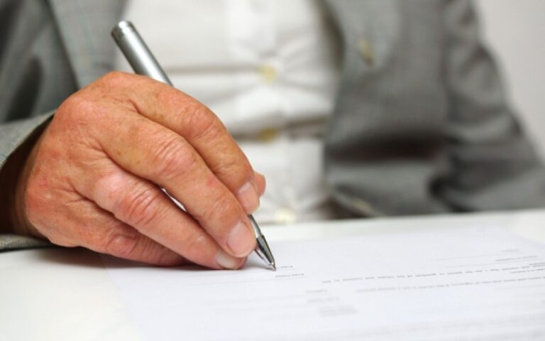 Calcul des droits de succession : une dette partagée ?