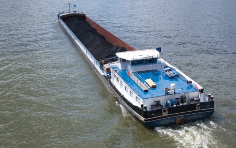 Indice de la production des transports maritimes et fluviaux – Année 2025