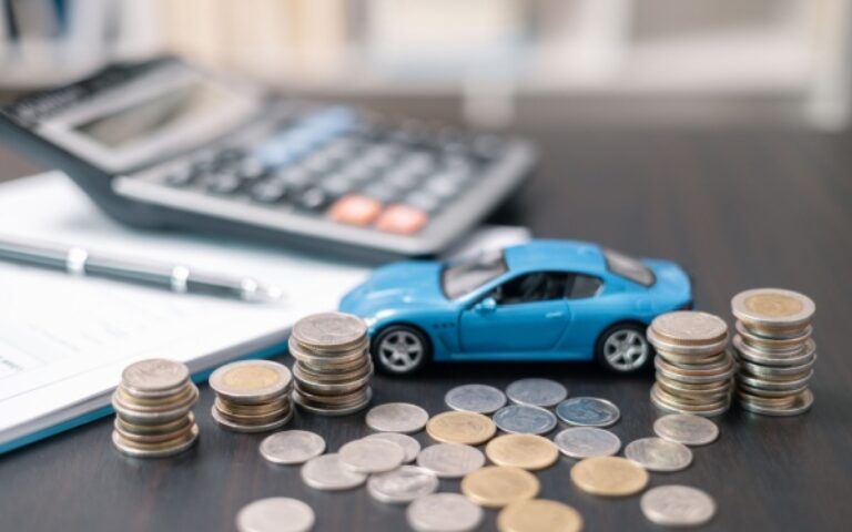 Pourboires et frais de transport : une exonération fiscale et sociale en sursis ?